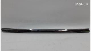 3 SEAL - DOOR FR OTR BELT - RH NEW Tesla model S, model S REST 1038394