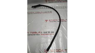 1 UPPER BRIGHT SEAL FR,RH Tesla model X 1032146-00-C