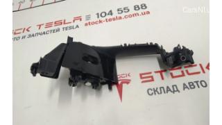 14 Door opening handle inner front right assy (damaged) Tesla model 3 