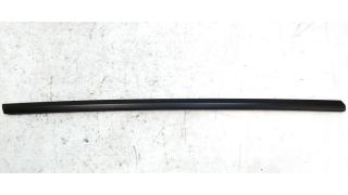 2 MY FRONT DOOR OUTER BELT ASSY RH BLACK Tesla model Y 1495713-00-C