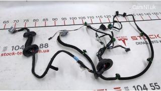 4 Rear Right Door Wiring Tesla model S REST 1004426-00-V