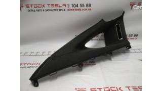 17 Pillar trim C 3rd row upper left ULTRASUEDE BLK Tesla model X 10359