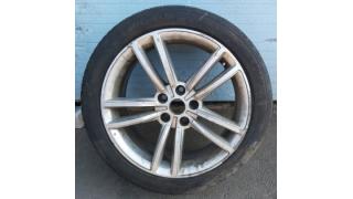 1 WHEEL, 19x8.0 - SILVER with damage Tesla model S, model S REST 10540