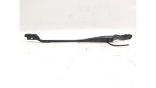 2 Wiper arm left with line and nozzle assembly Tesla model 3 1076728-0