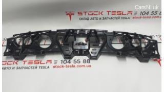 10 Bracket for fastening the speakers of the trunk lid assembly Tesla 