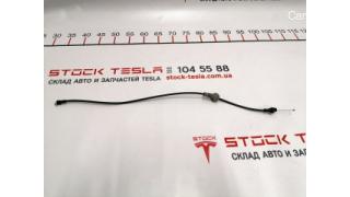 4 Front left/right door lock cable (locking barb broken off) Tesla mod