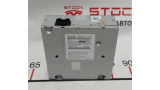 1 Radio Base 500KB Damaged Case (USA) Tesla model X S REST 1052323-00-