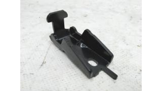 2nd row seat mounting bracket Audi E-tron 8W0886193