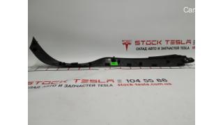 8 Luggage compartment panel right plastic Tesla model X 1073294-00-E