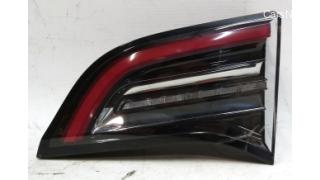 4 LAMP ASY, LIFTGATE, RIGHT HAND (USA) with damage Tesla model Y 15020