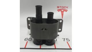 19 Binoculars battery cooler adapter assembly Tesla model X S REST 100