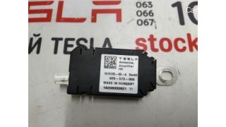 1 ANTENNA,AMPLIFIER,FM Tesla model 3, model Y 1079735-00-A