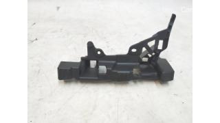 14 ASY, RH C-PILLAR UPPER BRACKET Tesla model X 1056085-00-C